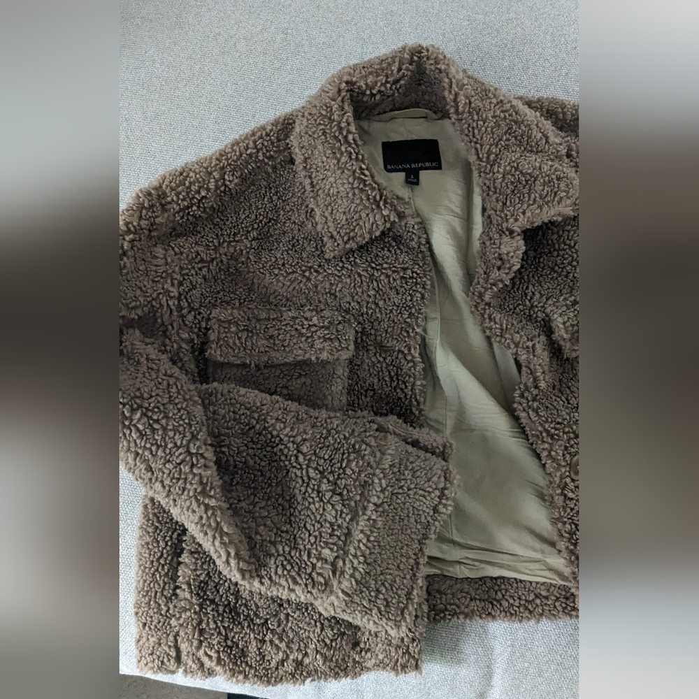 Banana Republic Teddy Coat Size S